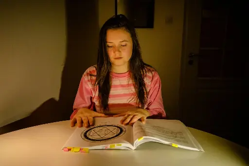 🌟 Archandělský rituál Shem – Brána k naplnění vašeho přání